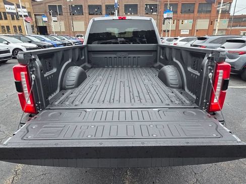New 2026 Ford F250 XLT w/ XLT Premium Package AWD/4WD image 9