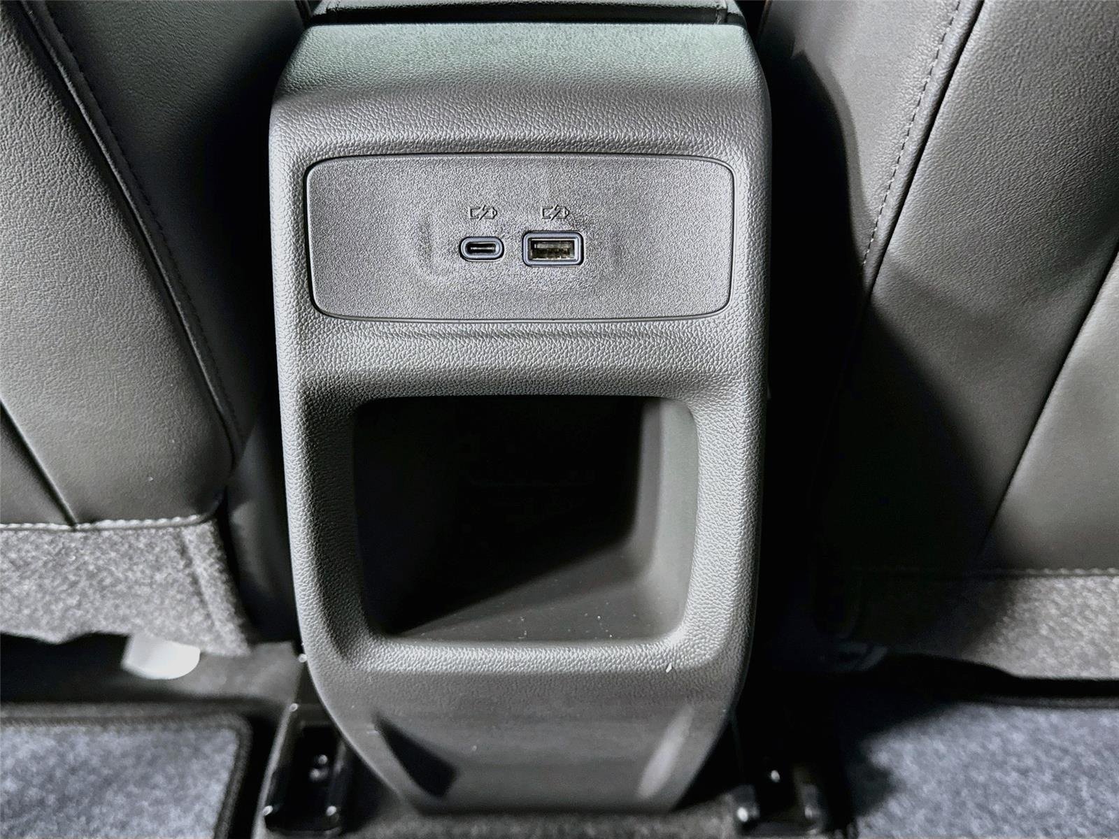 New 2026 Buick Envista Sport Touring FWD image 25