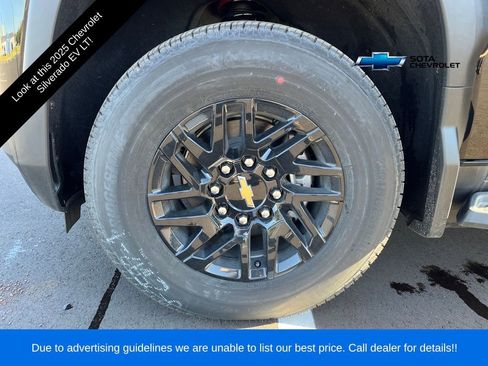 New 2025 Chevrolet Silverado EV LT image 26