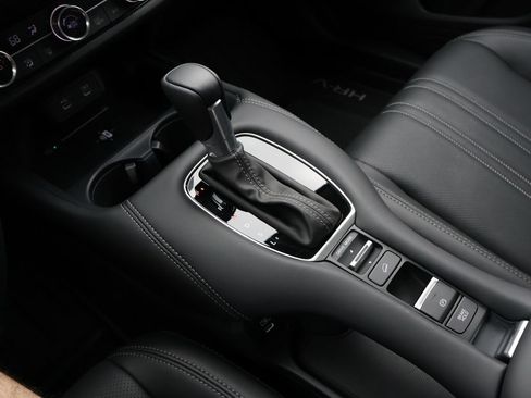 Certified 2026 Honda HR-V EX-L image 23