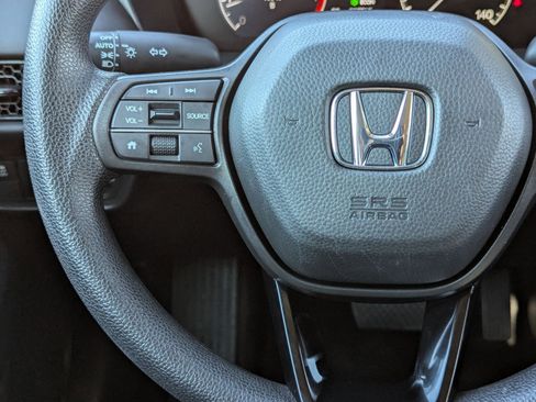 Used 2025 Honda HR-V LX image 21