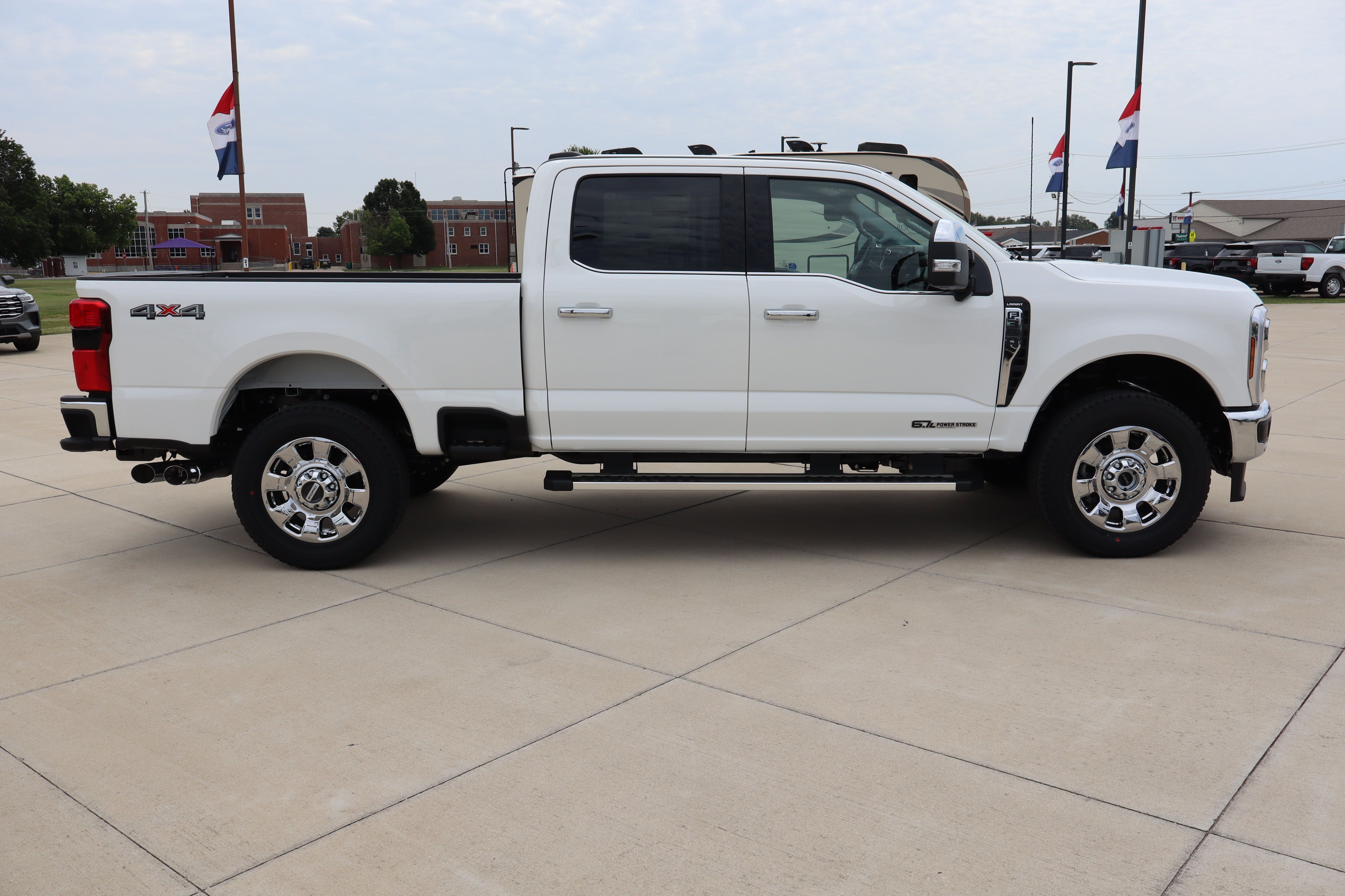 New 2026 Ford F350 Lariat w/ Lariat Premium Package AWD/4WD image 4