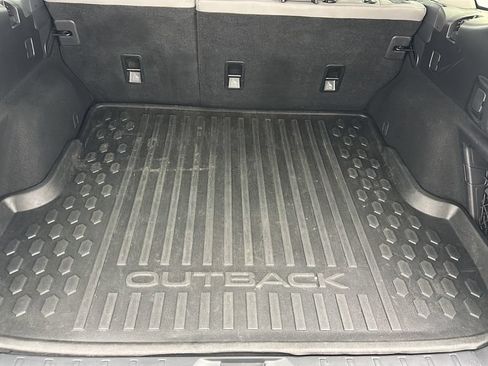 Used 2023 Subaru Outback Limited AWD/4WD image 27