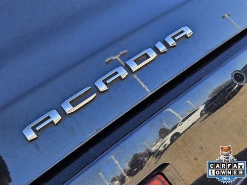 Used 2023 GMC Acadia Denali image 14