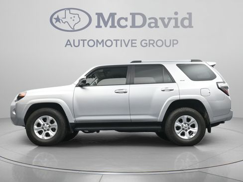 Used 2021 Toyota 4Runner SR5 Premium AWD/4WD image 27