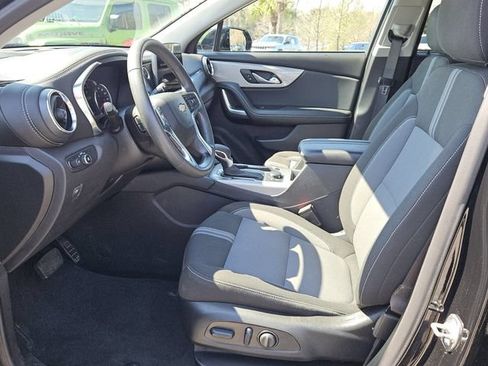Used 2024 Chevrolet Blazer LT w/ Convenience Package FWD image 10