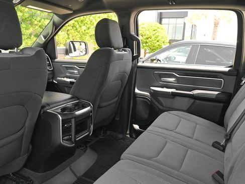 Used 2021 RAM 1500 Big Horn AWD/4WD image 13