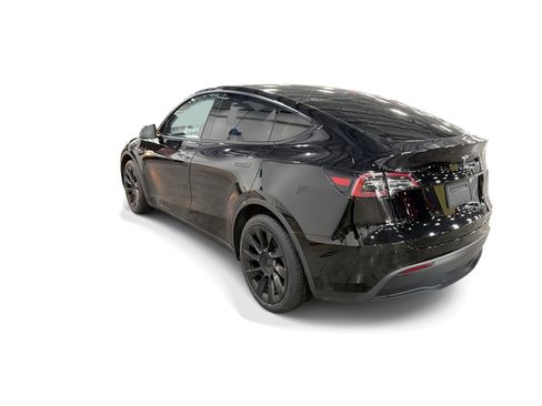 Certified 2023 Tesla Model Y Long Range AWD/4WD image 4