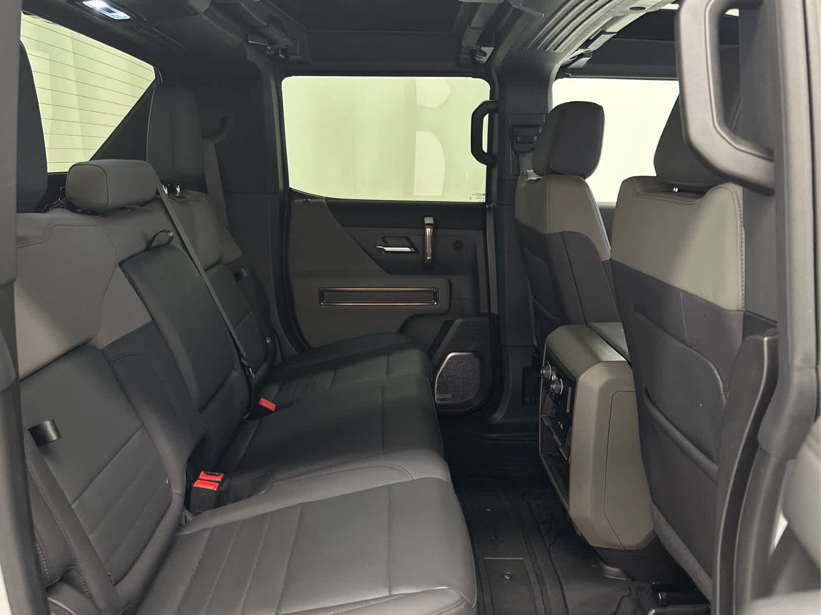 Used 2024 GMC Hummer EV 3X AWD/4WD image 21