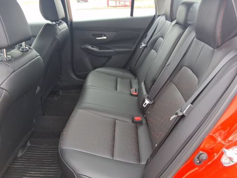 New 2026 Nissan Sentra SR w/ SR Premium Package FWD image 31