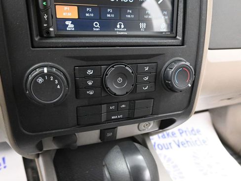 Used 2011 Ford Escape XLT image 33