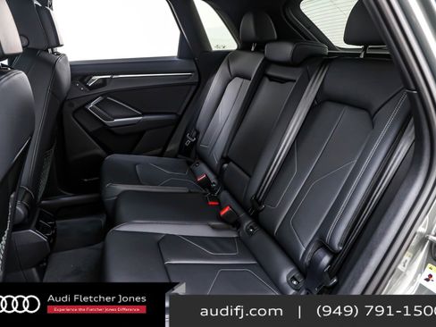 New 2025 Audi Q3 2.0T Premium image 8