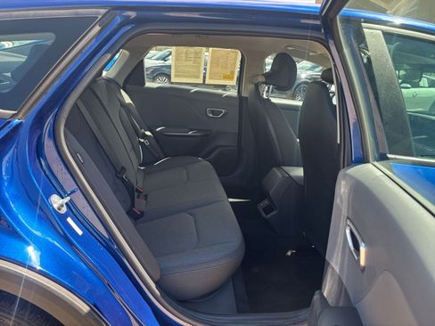 Used 2025 Kia K4 FWD image 24