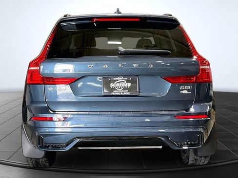 Used 2024 Volvo XC60 B5 Plus w/ Protection Package Premier image 5