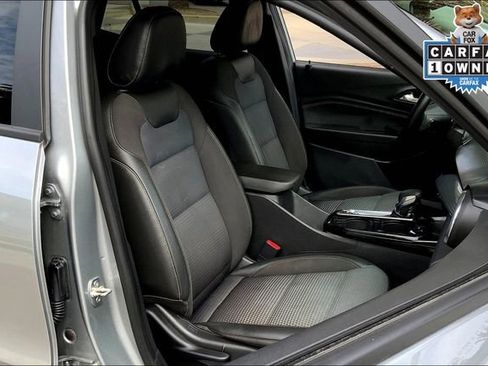 Used 2024 Chevrolet Trax LT w/ Driver Confidence Package image 7