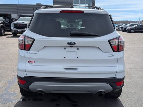 Used 2017 Ford Escape SE w/ SE Leather Comfort Package image 5