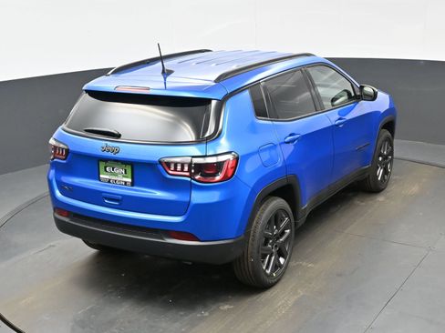 New 2026 Jeep Compass Latitude AWD/4WD image 25