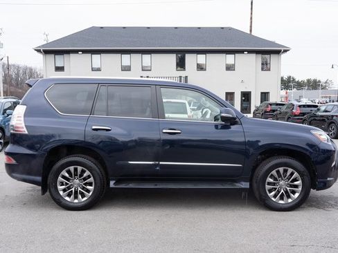 Used 2019 Lexus GX 460 Luxury image 6