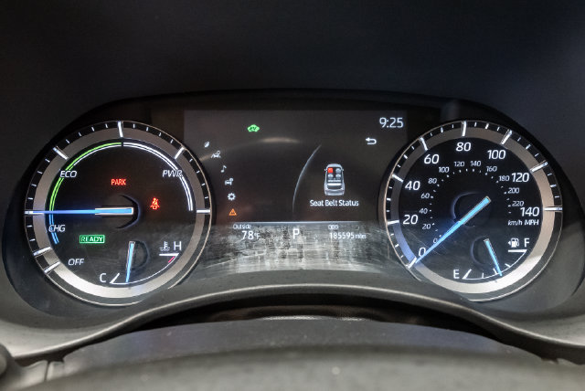 Used 2021 Toyota Highlander Platinum AWD/4WD image 14