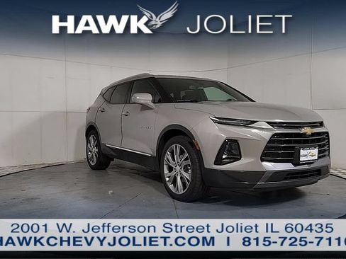 Used 2022 Chevrolet Blazer Premier w/ Enhanced Convenience Package AWD/4WD image 2