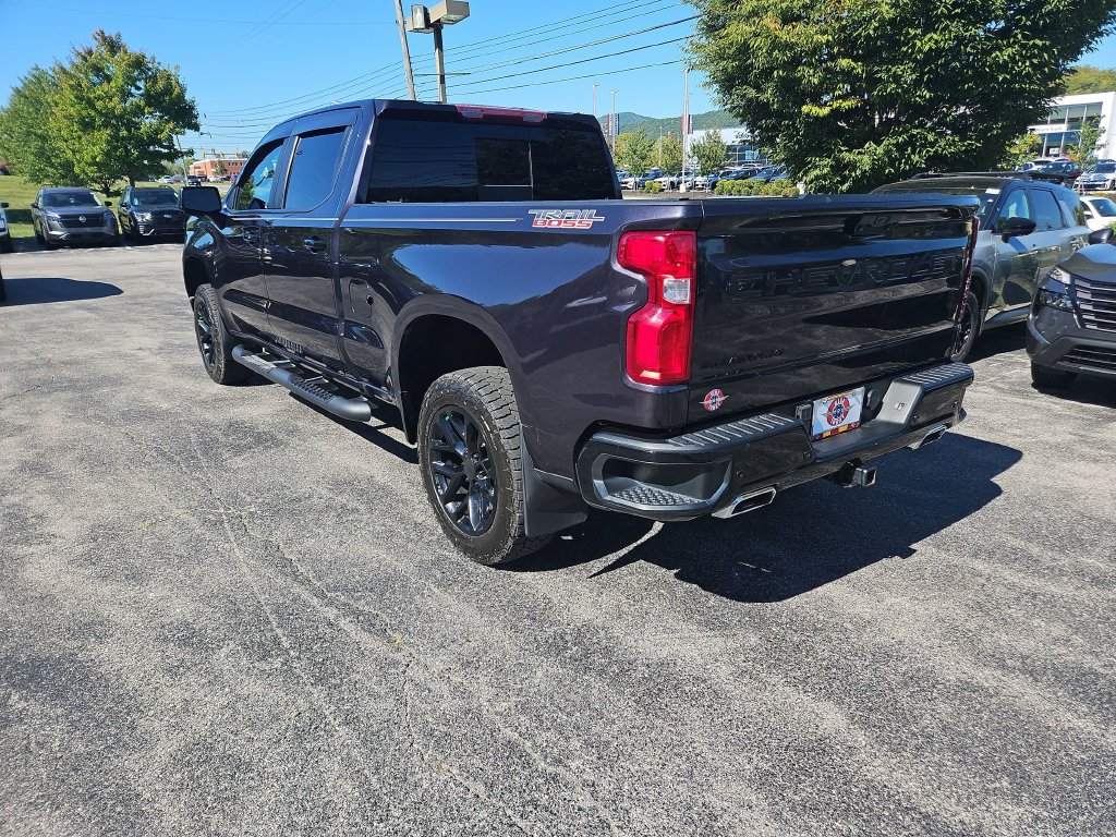 Used 2022 Chevrolet Silverado 1500 LT Trail Boss w/ Convenience Package II AWD/4WD image 3
