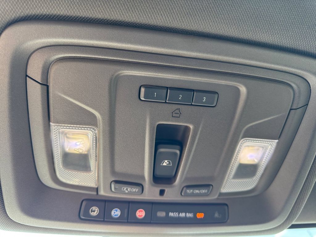 Used 2019 Chevrolet Silverado 1500 LT w/ All-Star Edition AWD/4WD image 23