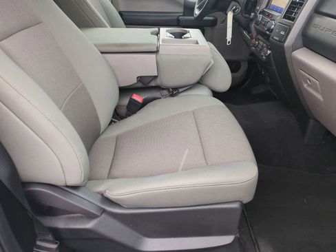 Used 2020 Ford F450 XL w/ STX Appearance Package image 21