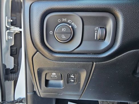 Used 2020 RAM 1500 Big Horn image 28