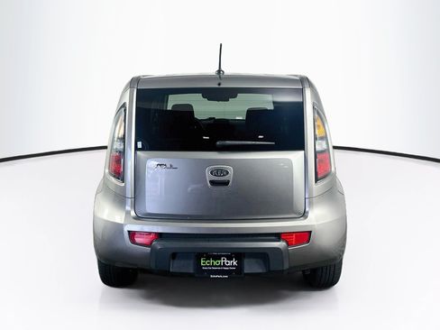 Used 2011 Kia Soul + w/ Audio Pkg FWD image 7