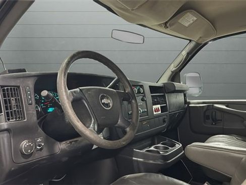 Used 2011 Chevrolet Express 1500 AWD w/ Power Package image 2