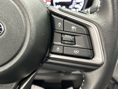 Certified 2025 Subaru Outback Premium image 26