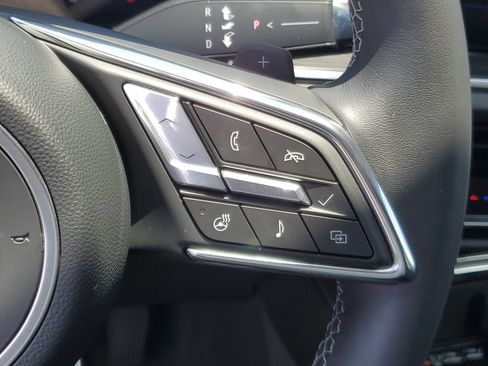 Used 2024 Buick Envision Preferred AWD/4WD image 22