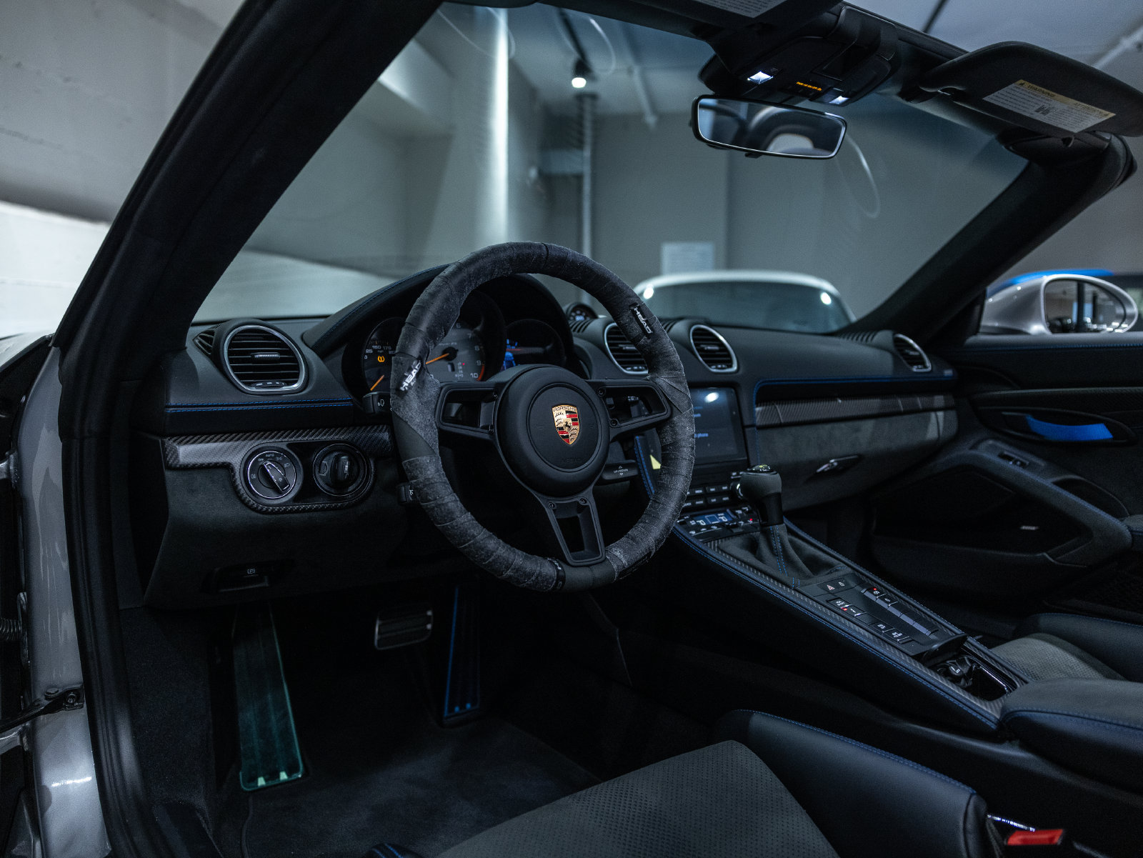Certified 2025 Porsche 718 Boxster Spyder RS RWD image 4