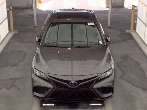 Used 2024 Toyota Camry SE w/ Cold Weather Package FWD image 3