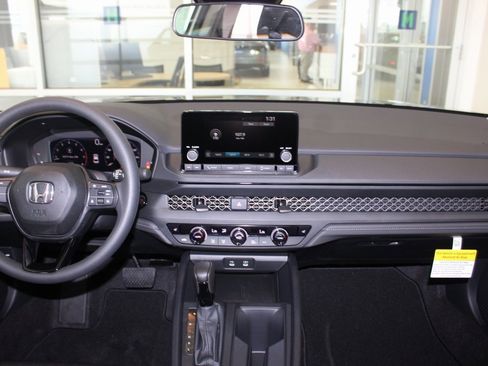 New 2025 Honda Accord SE image 26