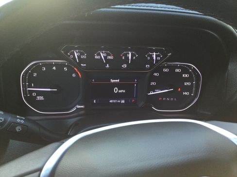 Used 2020 GMC Sierra 2500 SLE w/ SLE Value Package; AWD/4WD image 17