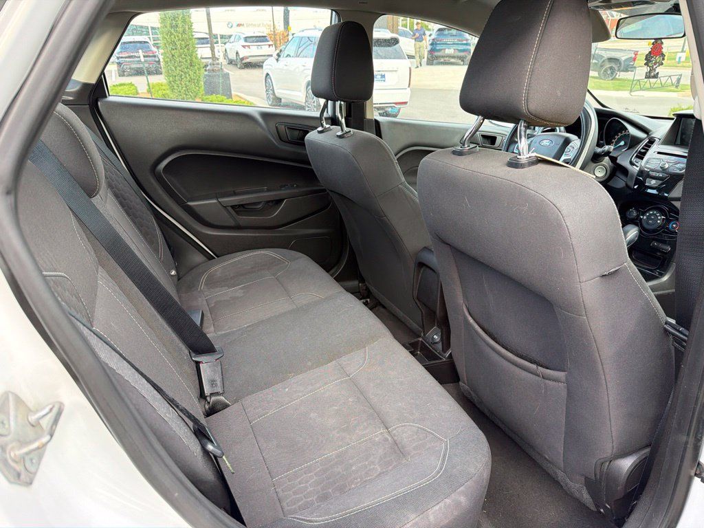 Used 2019 Ford Fiesta SE w/ Equipment Group 201A FWD image 12