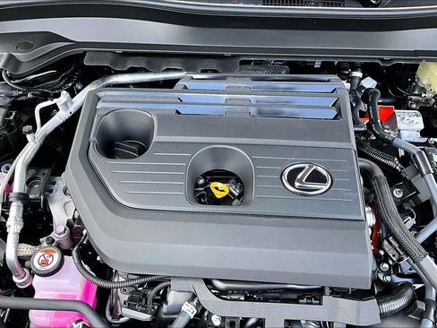 New 2026 Lexus UX 300h FWD image 17