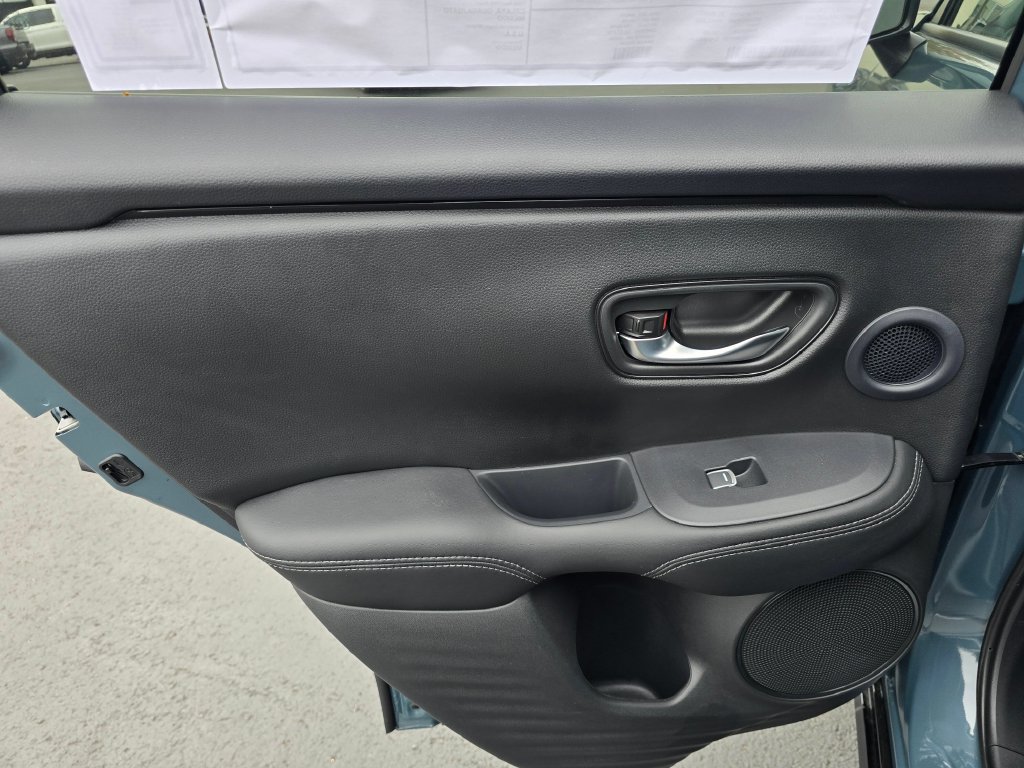 New 2027 Honda HR-V EX-L image 8