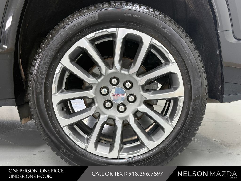 Used 2021 GMC Acadia Denali w/ Trailering Package FWD image 12