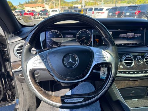 Used 2015 Mercedes-Benz S 550 Sedan image 8