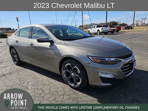 Used 2023 Chevrolet Malibu LT image 1