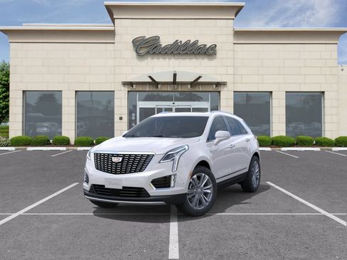 New 2026 Cadillac XT5 Premium Luxury w/ Driver Assist Package AWD/4WD image 9