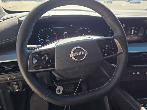 Used 2025 Nissan Murano SL AWD/4WD image 9