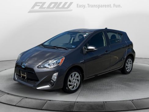Used 2015 Toyota Prius C Two FWD image 4