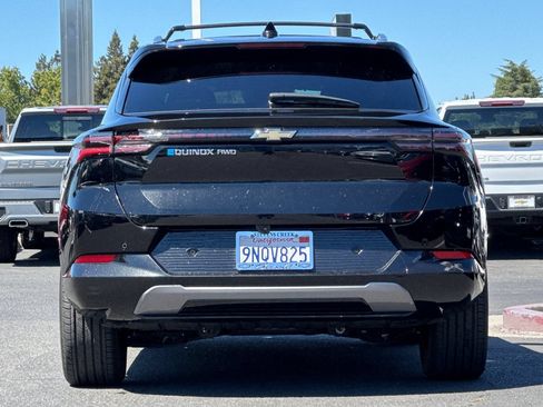 Used 2024 Chevrolet Equinox EV LT AWD/4WD image 6