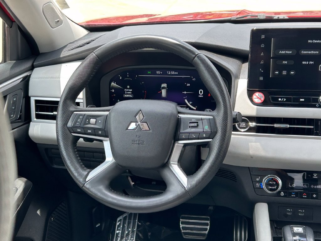 Used 2025 Mitsubishi Outlander SEL AWD/4WD image 41