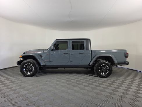New 2026 Jeep Gladiator Rubicon w/ Safety Group image 8