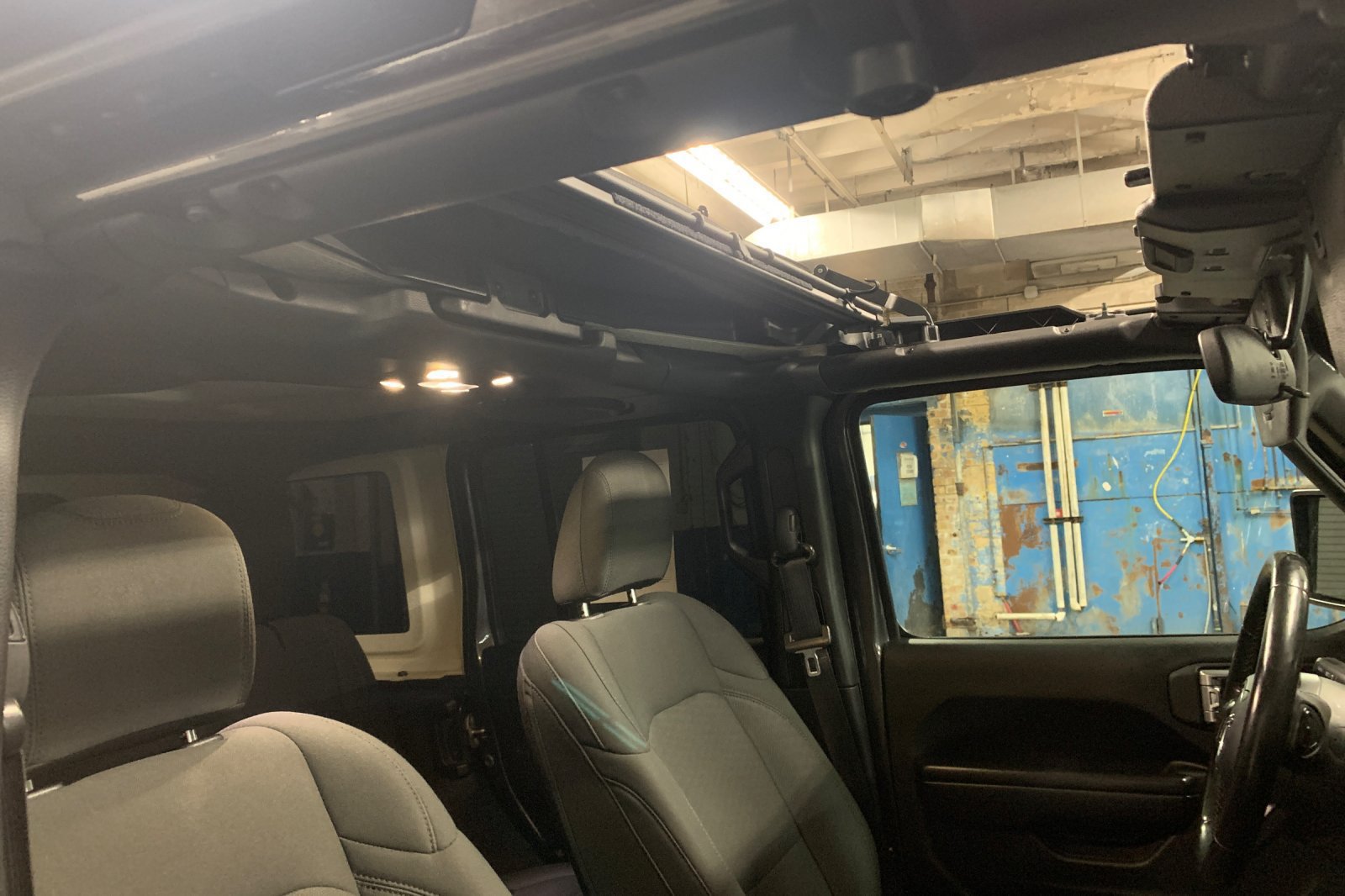 Used 2021 Jeep Wrangler Unlimited Sport AWD/4WD image 19