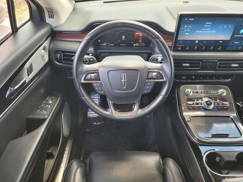 Certified 2023 Lincoln Nautilus Reserve w/ Equipment Group 202A AWD/4WD image 11